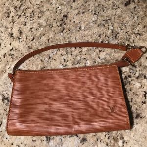 Louis Vuitton Pochette Bag